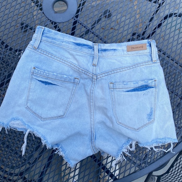 BLANKNYC “The Barrow” high rise light wash denim shorts - Picture 3 of 3